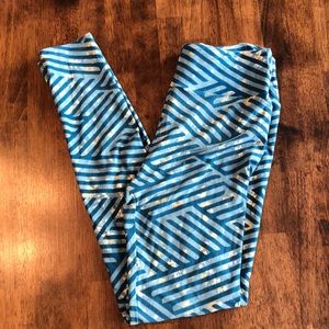 Lularoe leggings NWOT ONE SIZE